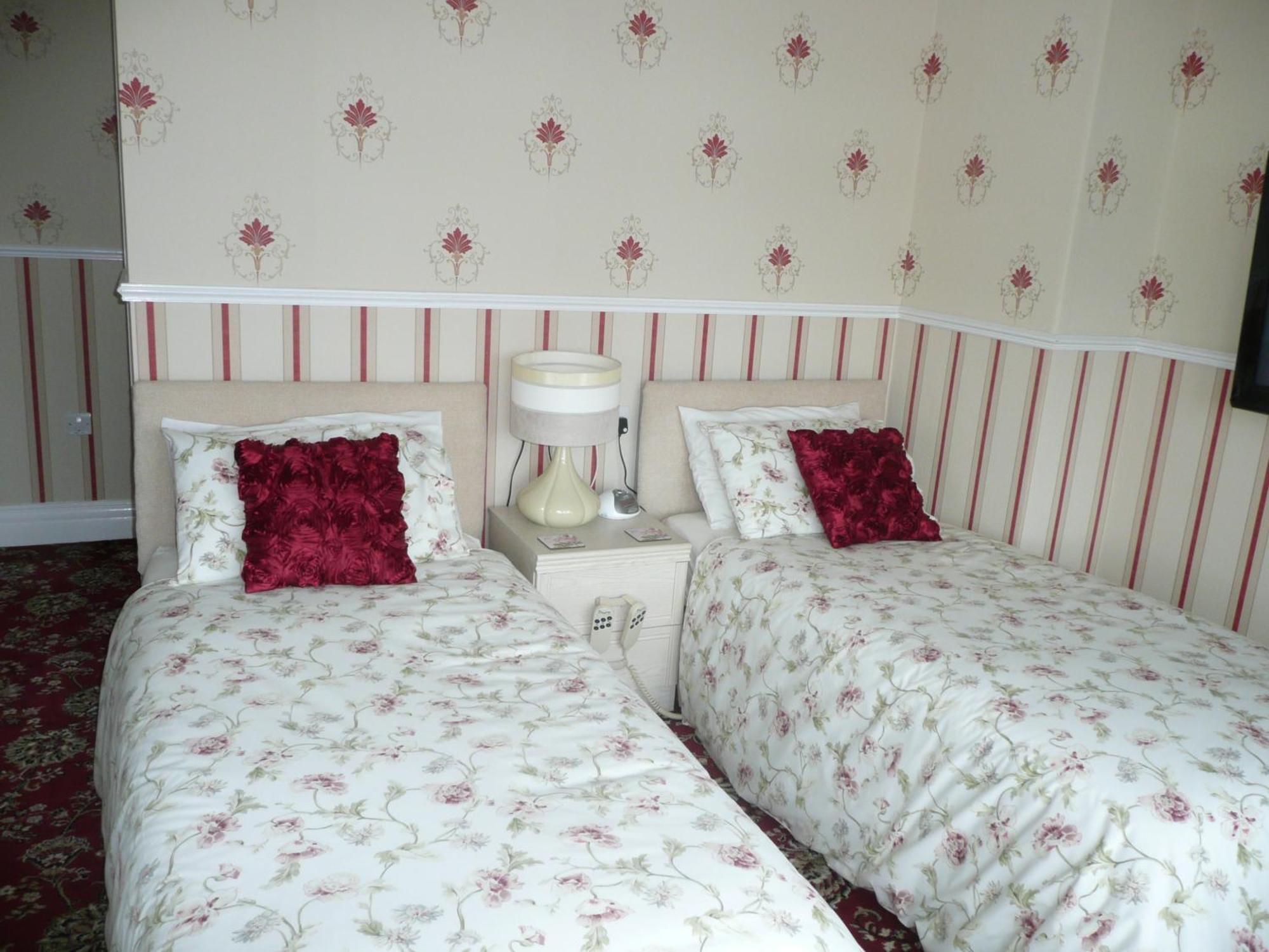 Cherry Blossom Guest House ウィットビー エクステリア 写真